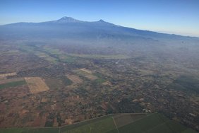 Luftbild vom Südfuß des Kilimandscharo. Luftbild vom Südfuß des Kilimandscharo.