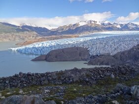 Lago Grey und Grey-Gletscher 