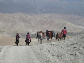 Heutige Händler und Reisende in der Region Oberer Mustang in Nepal. 