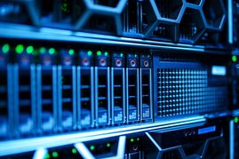 Digitale Technologien verursachen mehr CO₂ als bislang erfasst Server und Computer
