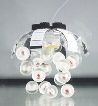 Jellyfish-Bot sammelt Abfallpartikel 