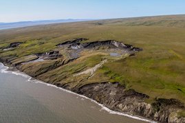 Dauertau-Gebiet "Slump D" auf Herschel Island, Yukon, Kanada 