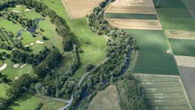 Landschaft mit Fluss