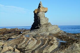 Fossilreiche Gesteinsabfolgen der Jurazeit, wie hier an der Küste Portugals, erlauben es, frühere Klimaveränderungen und ihre Auswirkungen auf die Lebewelt detailliert zu rekonstruieren.